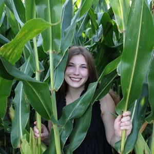 Meet your Posher, Taylor